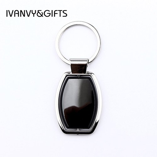 11 wholesale Short Strap keychain