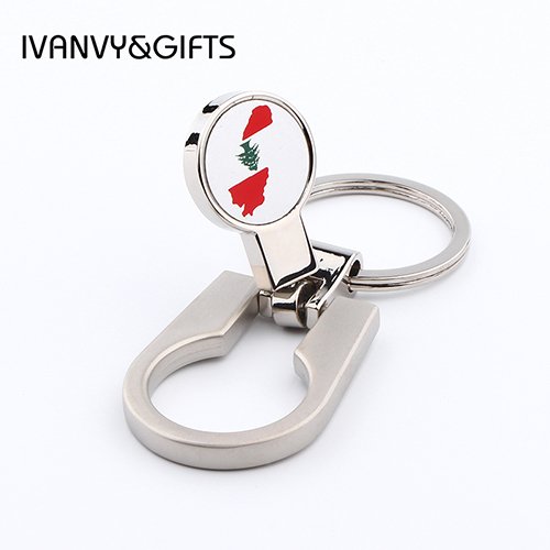52 Factory produces metal keychains