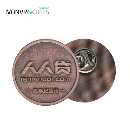 Custom match pin badge